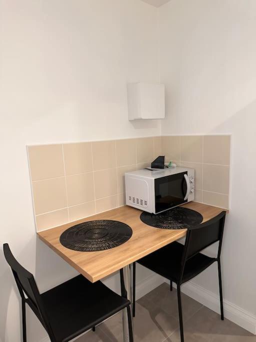 Studio 3 Au Coeur De Perigueux Apartment ภายนอก รูปภาพ